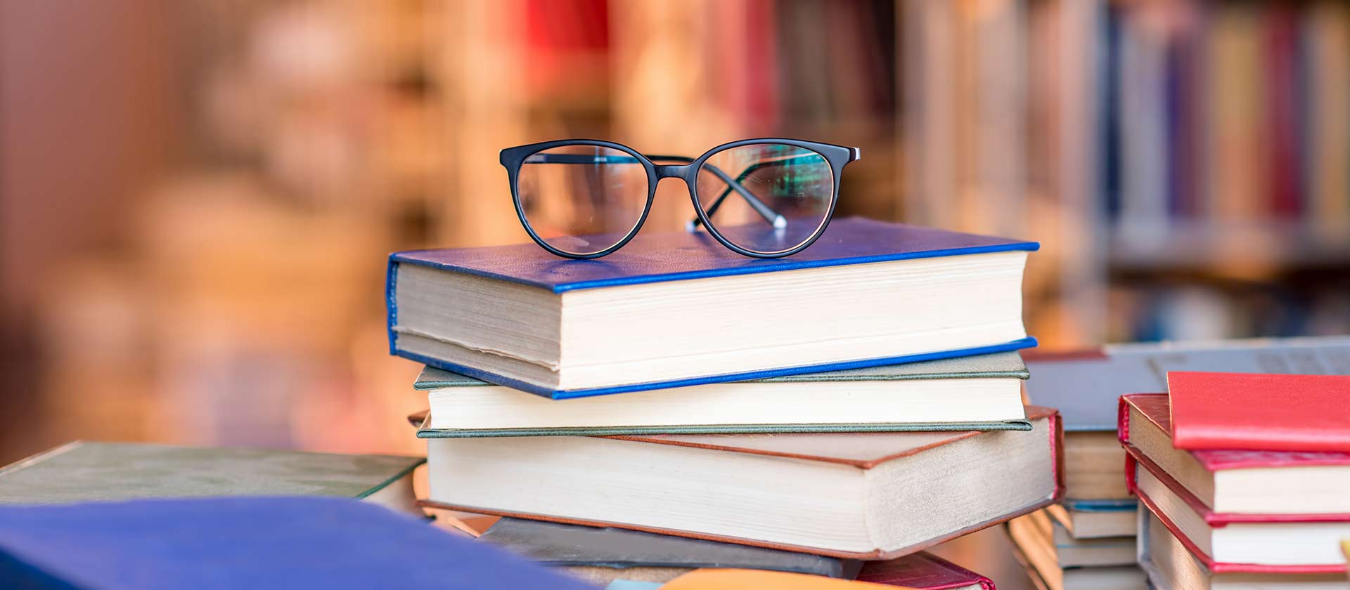 استخدام المراجع في عمل رسائل الدكتوراة المراجع في عمل رسائل الدكتوراة